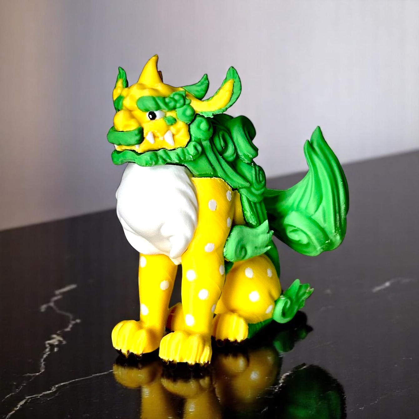 狛犬フィギュア